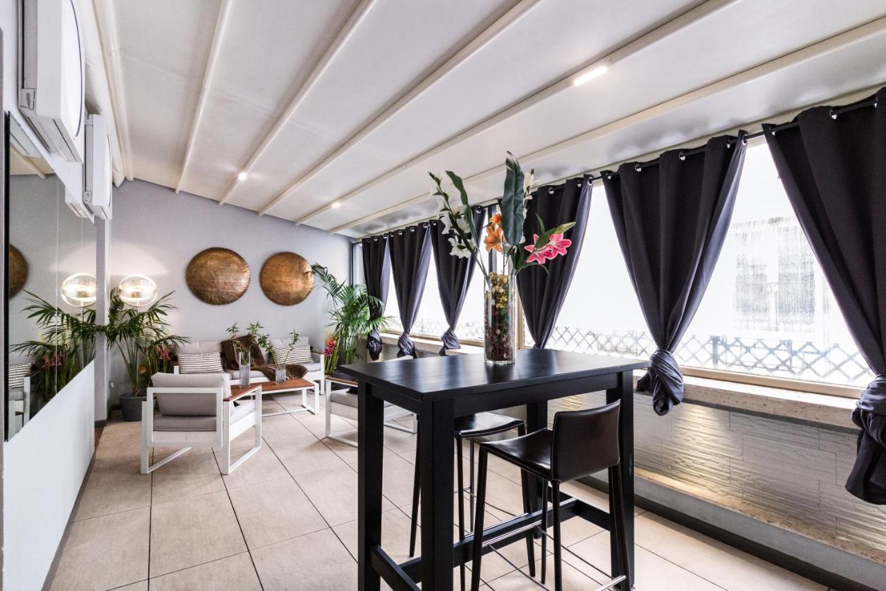 Daphne Luxury Suites Rome Extérieur photo